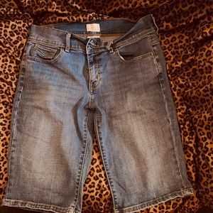 Levi’s Bermuda Shorts